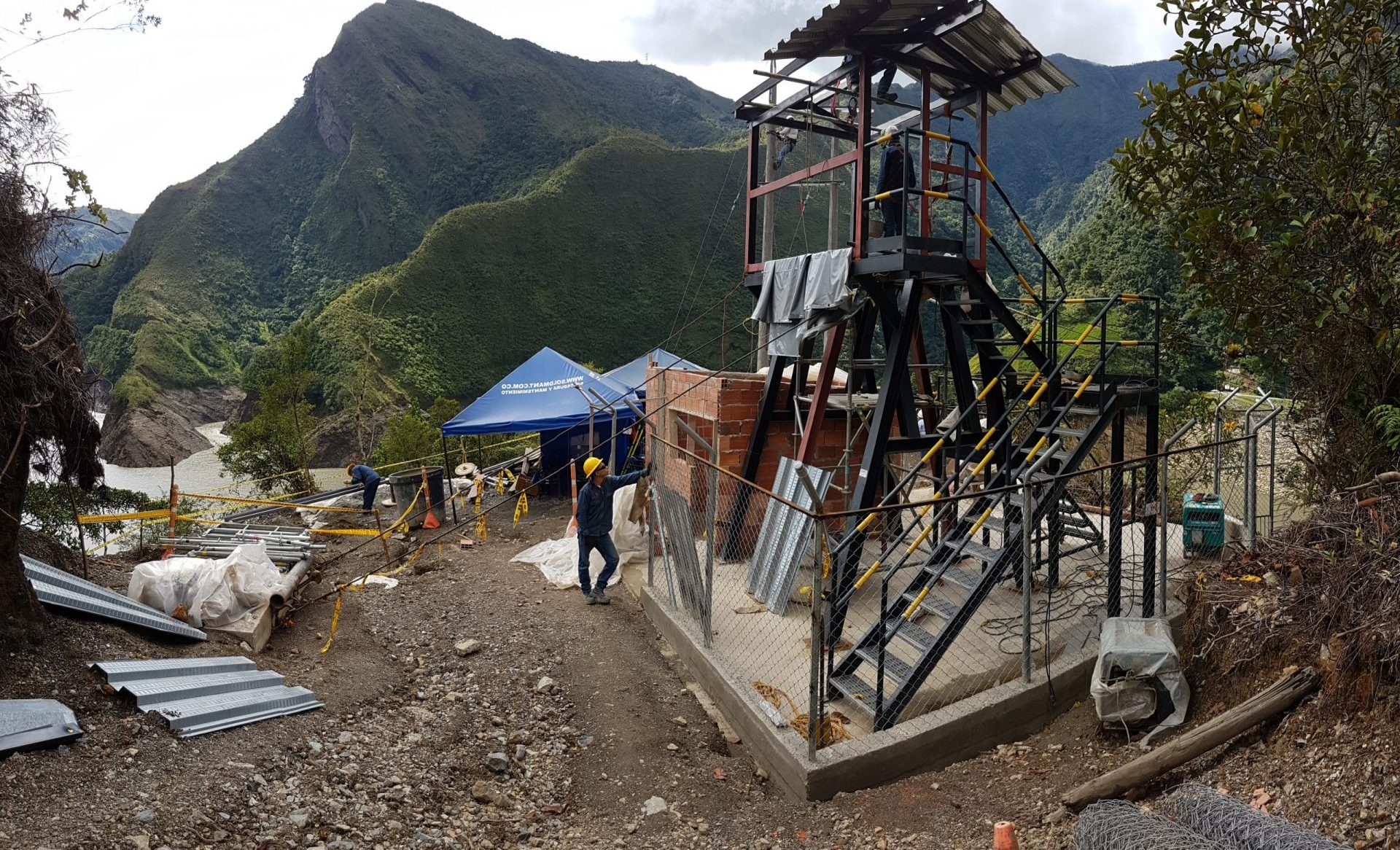 Diseño, fabricación y montaje de sistemas de izaje para medición de sedimentos del embalse la esmeralda